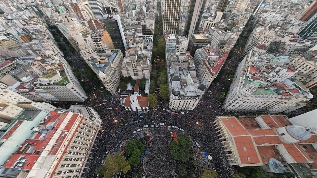 Las Conversaciones Subterr Neas De La Oposici N Marchas Sesiones