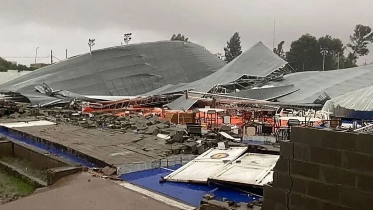 El trágico temporal en Bahía Blanca dejó al menos 13 muertos el