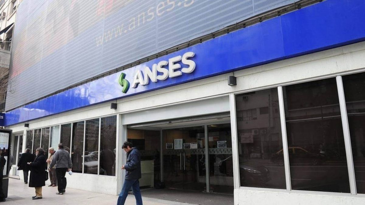 ANSES Ingreso Familiar de Emergencia el sábado informarán quiénes