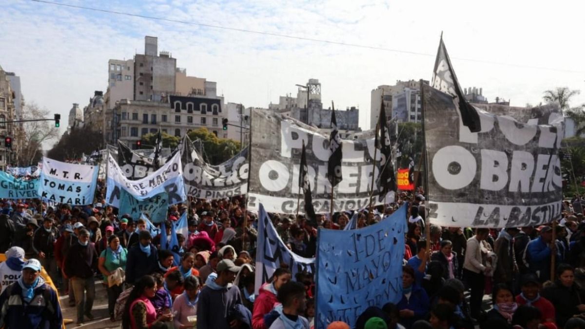 Planes por trabajo Organizaciones de izquierda se reunirán con Juan