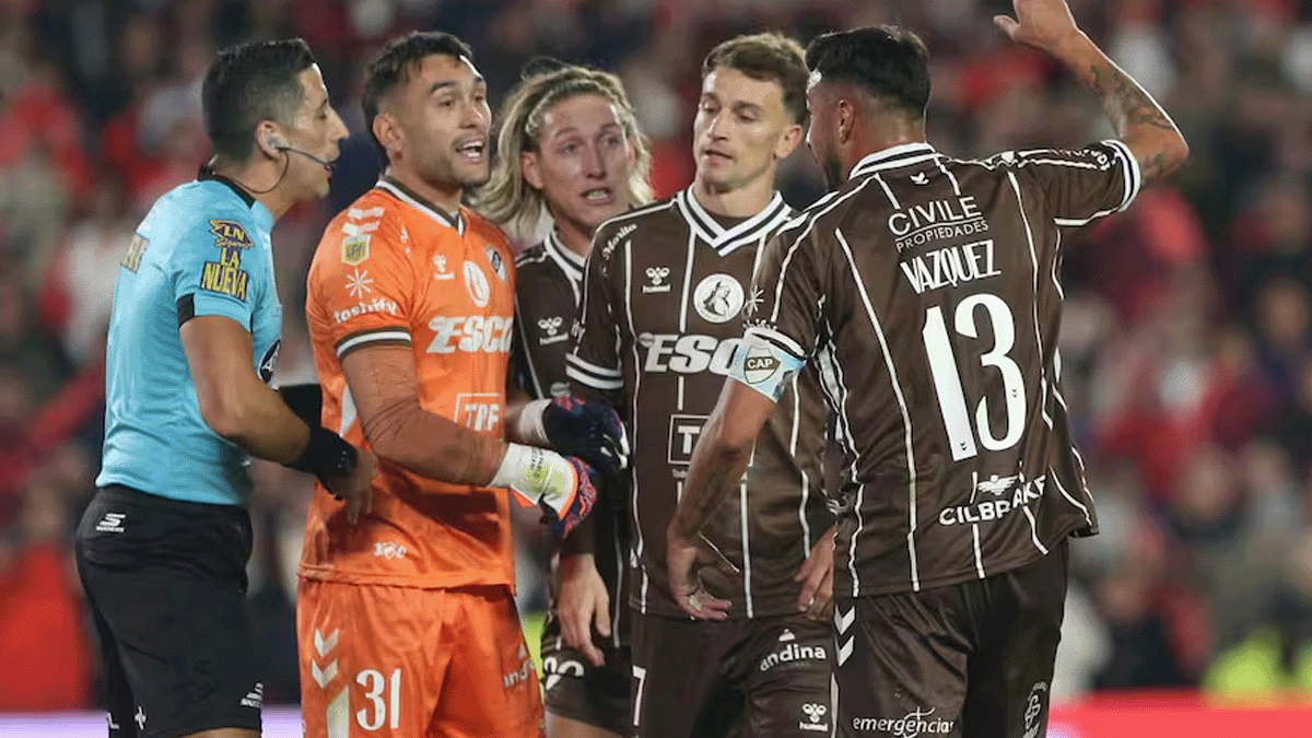 polemica y clasificacion: platense elimino a river y un jugador del calamar revelo que le dijo el arbitro polemica y clasificacion: platense elimino a river y un jugador del calamar revelo que le dijo el arbitro