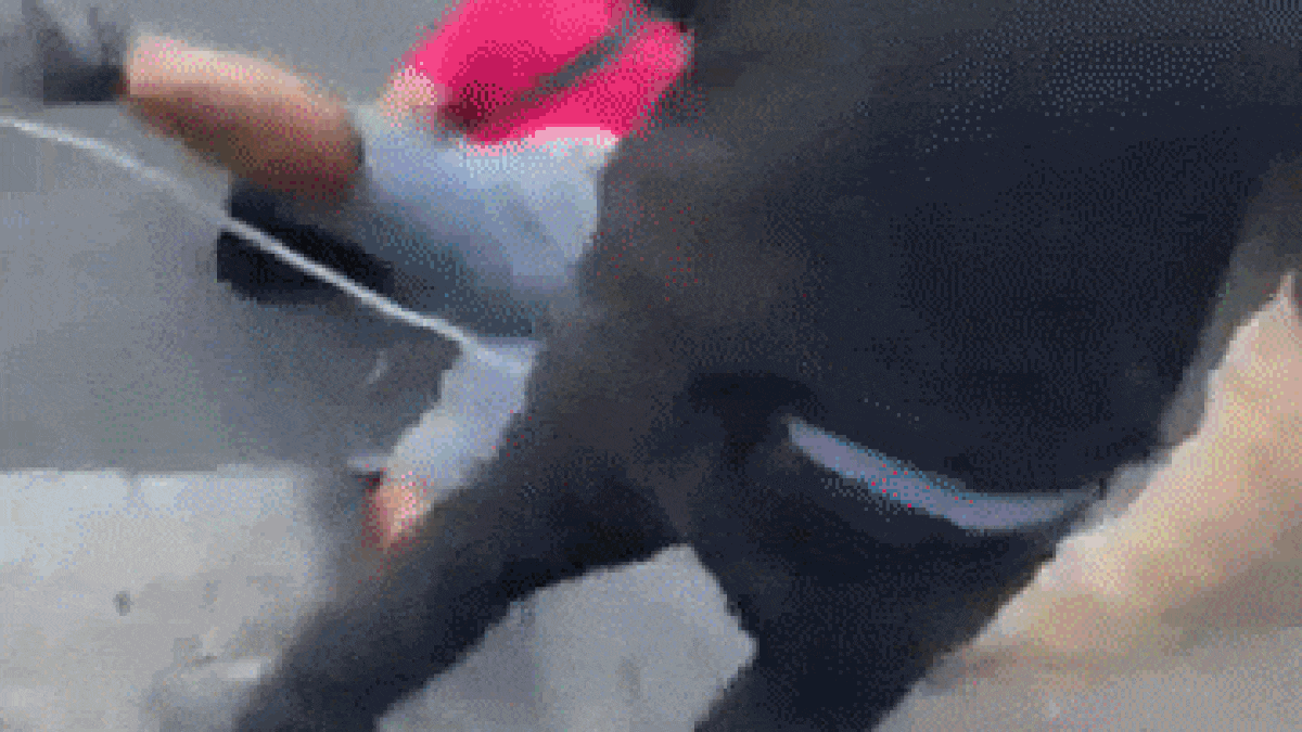 salvaje agresion policial contra un equipo de a24 que cubria una protesta en el congreso salvaje agresion policial contra un equipo de a24 que cubria una protesta en el congreso