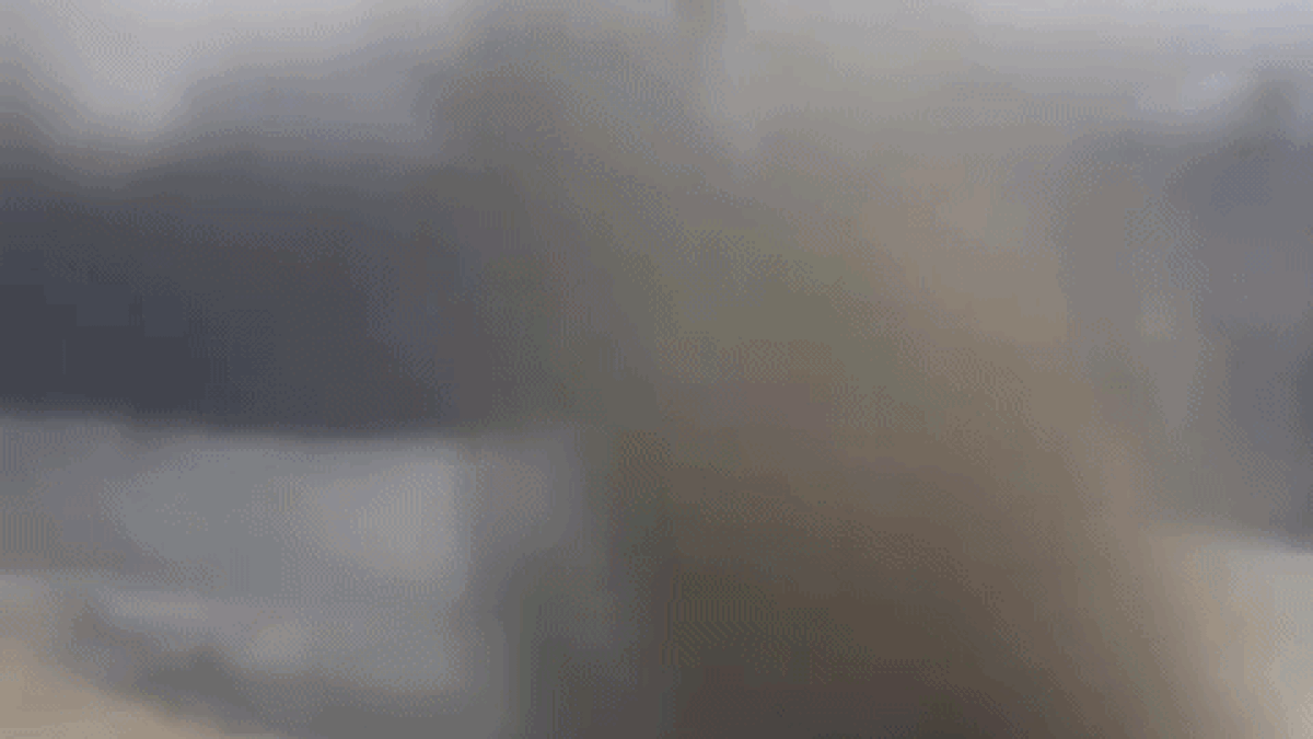 Un fuerte tornado con vientos de 200 km por hora devastó un pueblo y dejó 41 heridos