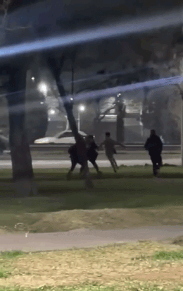 Un adolescente de 13 años escapaba tras ser acusado de un robo y terminó atropellado: el video