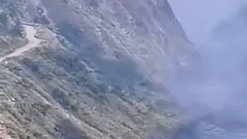 devastadora inundacion en nepal: el agua arraso decenas de casas y hay desaparecidos