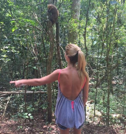 Rocío Guirao Díaz viajó a Puerto Iguazú para un desfile y publicó fotos en Instagram.