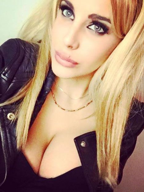 Charlotte Caniggia, Dont worry, be selfie.