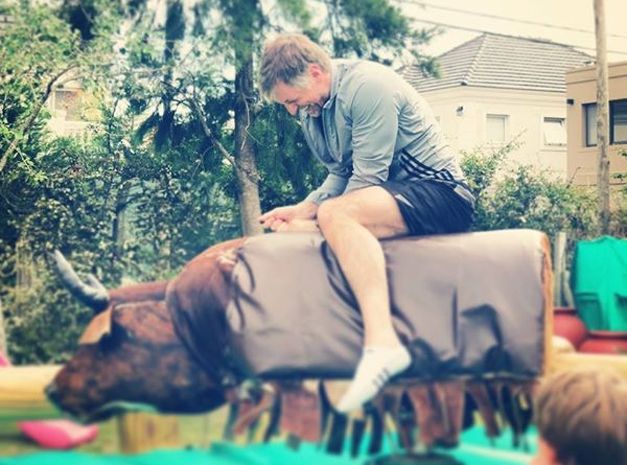 A Cabak le costó el toro mecánico