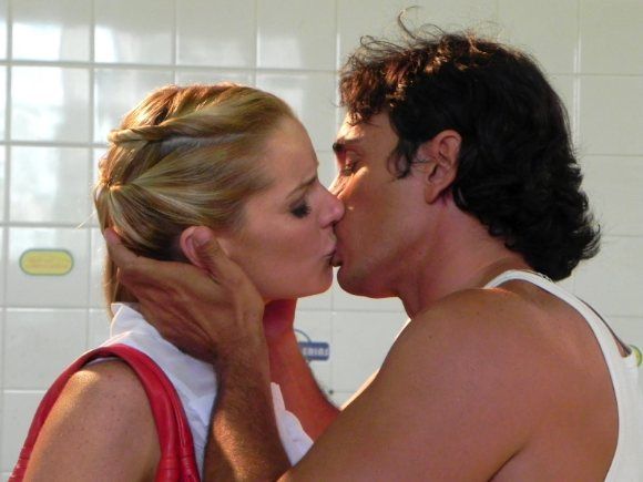 Marcos Guerrero y Victoria Bandi, enamorados en Dulce Amor Marcos Guerrero y Victoria Bandi, enamorados en Dulce Amor