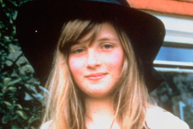 Una jovencísima Lady Diana Spencer en su casa de veraneo de Itchenor, en West Sussex, en 1970.