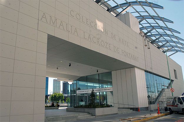 Frente del Museo Fortabat, en Puerto Madero, donde se exhibe la mayor parte de la colección pictórica de Amalita.