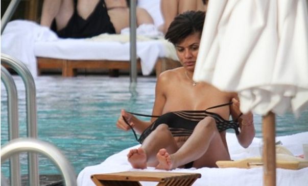 El topless de la mujer de Eto’o / www.repubblica.it