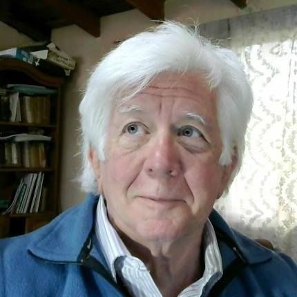 ¿Qué es de la vida de Alberto Fernández de Rosa, Paco?