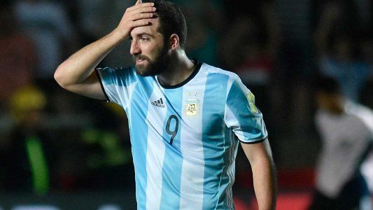 Gonzalo Higuaín habló sobre los goles errados y los memes: La que más sufre es mi mamá