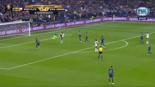 ¿Fue penal para River?: el cruce entre Pratto y Andrada que terminó en falta en ataque