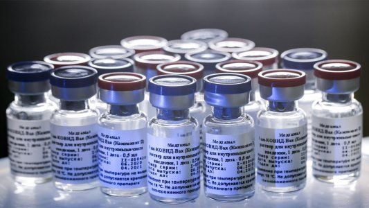 Sputnik V: la vacuna rusa será producida por Italia