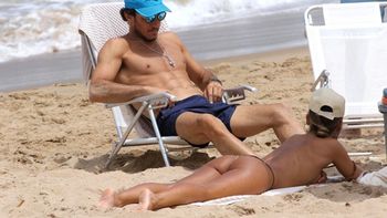 Pampita y Pico Mónaco: Sol y romance en las playas de Punta del Este