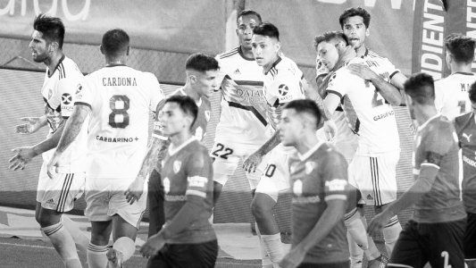 Un Boca alternativo lo dio vuelta sobre el final, dejó sin nada a Independiente y espera repetir ante Racing por la Copa