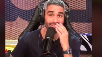 Escándalo en el programa del Pollo Álvarez en Luzu; se les filtró una foto de un desnudo en vivo
