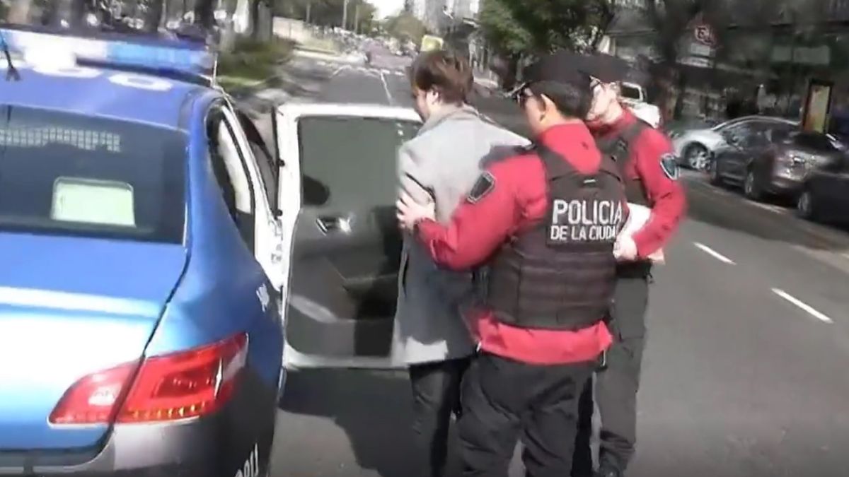 Horacio Rodríguez Larreta se disculpó por la detención del automovilista que quiso pasar por el piquete de la 9 de Julio