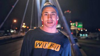 Yao Cabrera se cayó de un tercer piso y está grave: Está internado en Carlos Paz