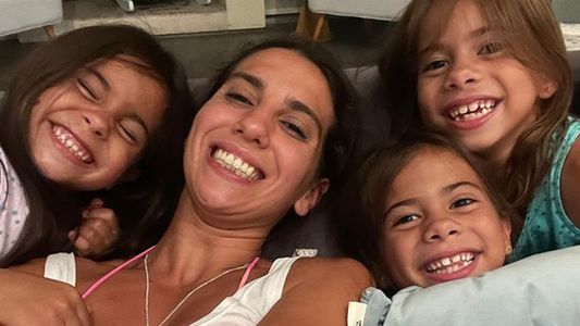 Le dieron el alta a Francesca, la hija de Cinthia Fernández. El emotivo video del reencuentro con sus hermanas