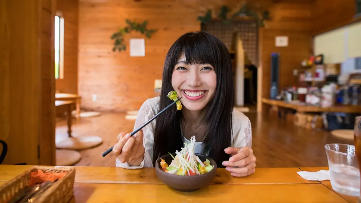 El Hara hachi bu es una antigua filosofía japonesa vinculada a la alimentación consciente que nació en Okinawa