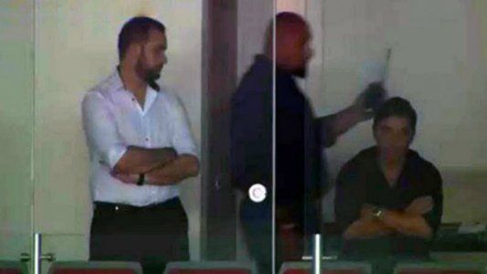 ¿Gallardo otra vez en problemas? Polémica por un handy