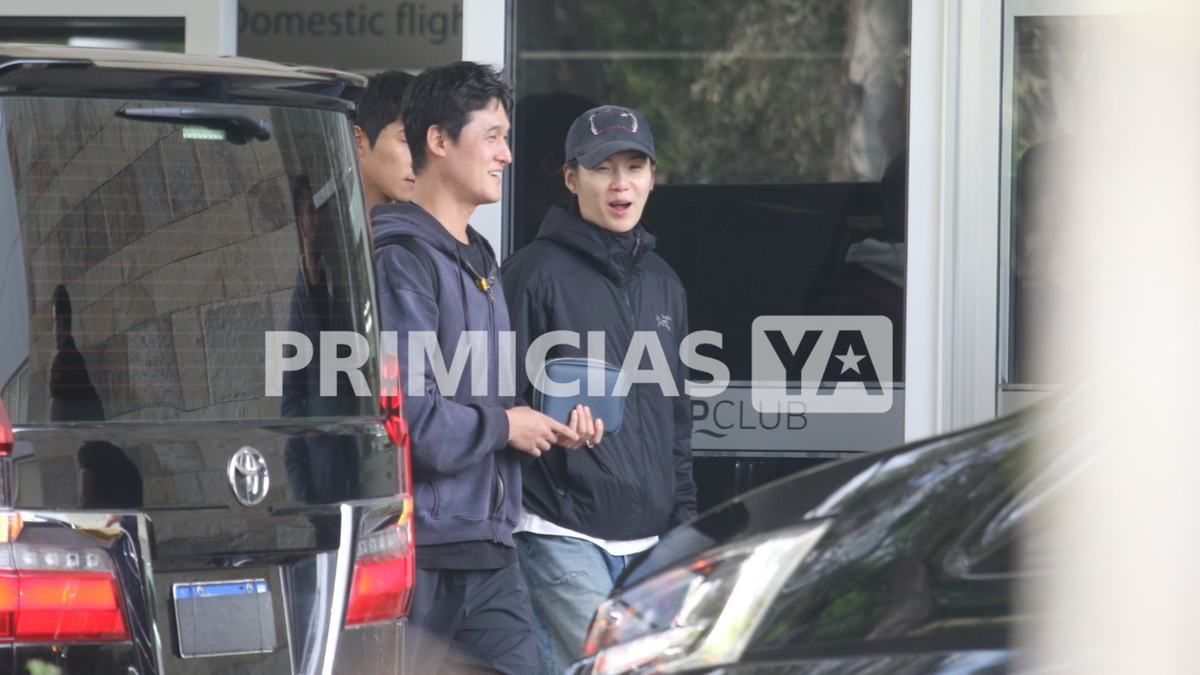 BTS en Argentina: las fotos de la llegada del fenómeno mundial del K-pop