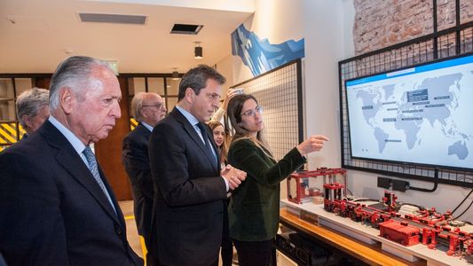 La UIA le pidió el dólar Qatar a Sergio Massa