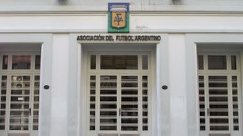 El Gobierno intimó a la AFA y a la Liga Profesional para que expliquen sus balances y gastos millonarios