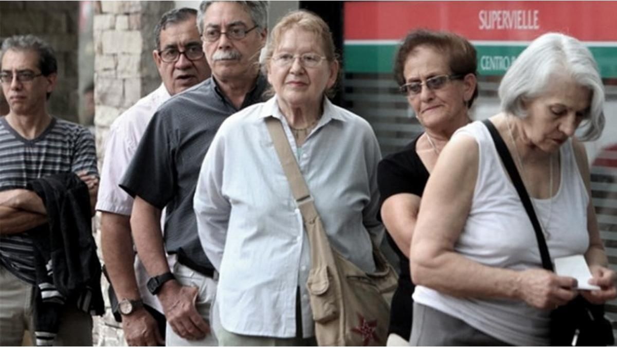 ANSES bono jubilados $ 55.000: qui&eacute;nes lo cobran
