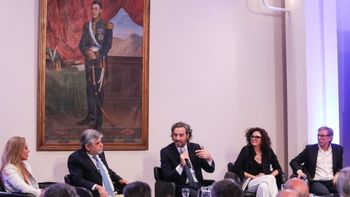 El año que viene vamos a estar superando las actuales cifras récord de exportación, por encima de los 105.000 millones de dólares, dijo Santiago Cafiero. (Foto Cancillería) El año que viene vamos a estar superando las actuales cifras récord de exportación, por encima de los 105.000 millones de dólares, dijo Santiago Cafiero. (Foto Cancillería)