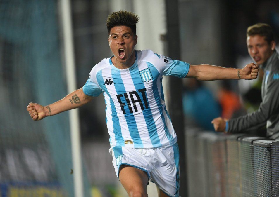 Denuncian por violencia de género al futbolista Jonatan Cristaldo