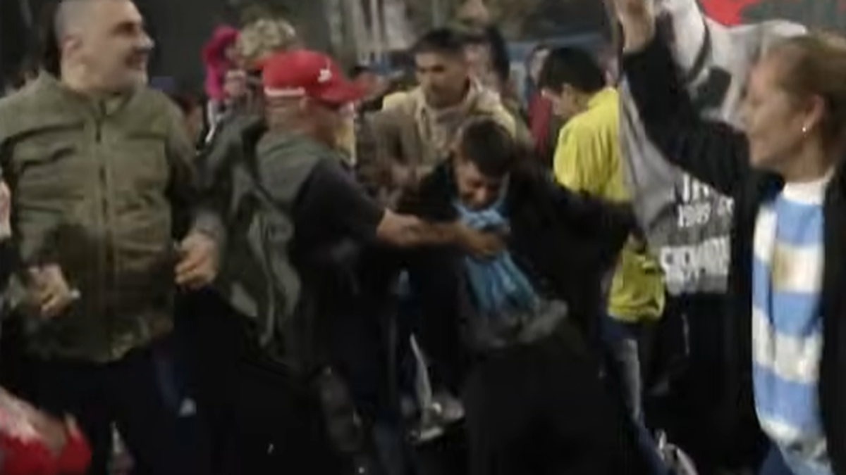 Pogo de despedida. (Foto: captura A24)