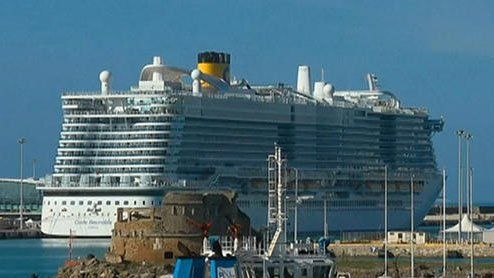 Italia: 35 argentinos están varados en un crucero por dos posibles casos de coronavirus