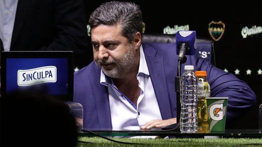 Angelici bordeó el racismo al hablar de Gaitán a Boca: Son chinos, no boludos