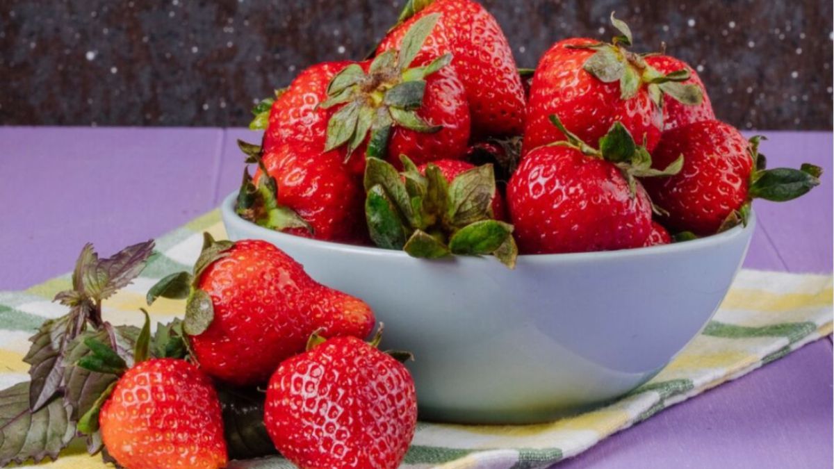 Truco casero para mantener tus frutillas frescas por más tiempo.
