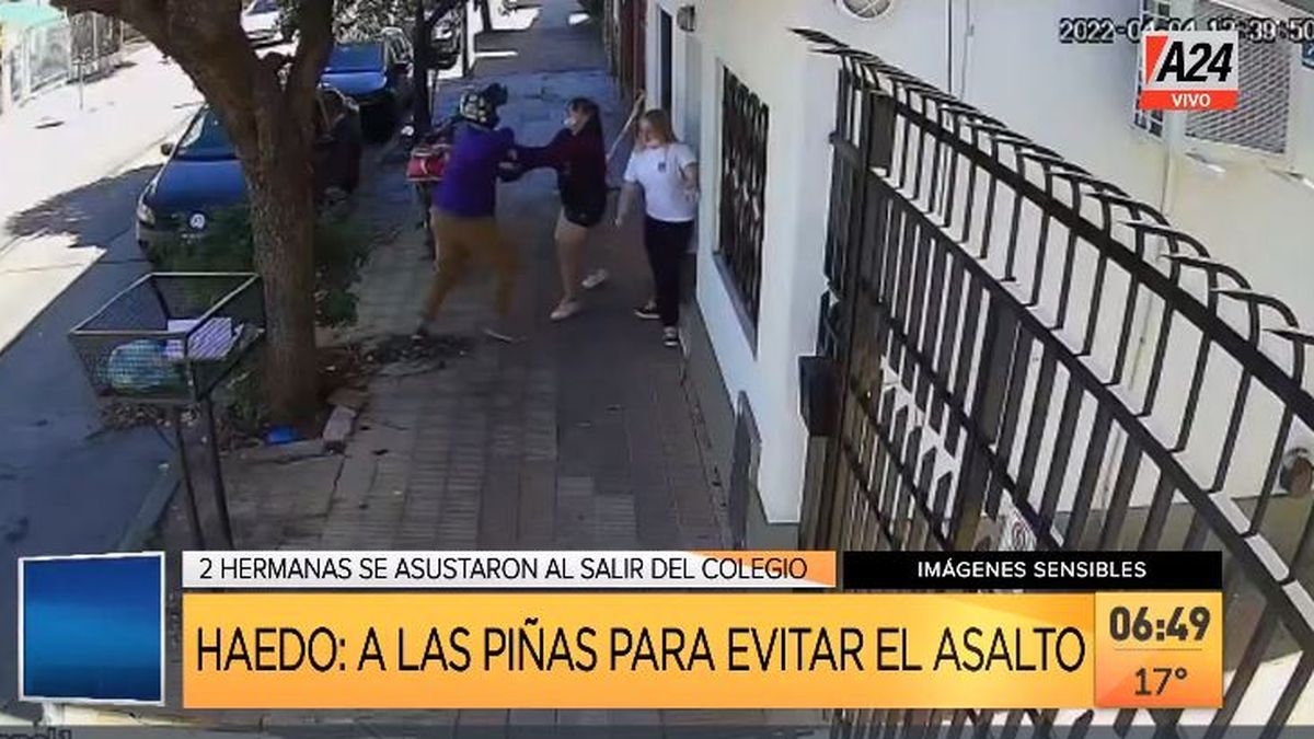 Haedo: adolescentes se defienden a las piñas de un motochorro. (Captura de Tv)