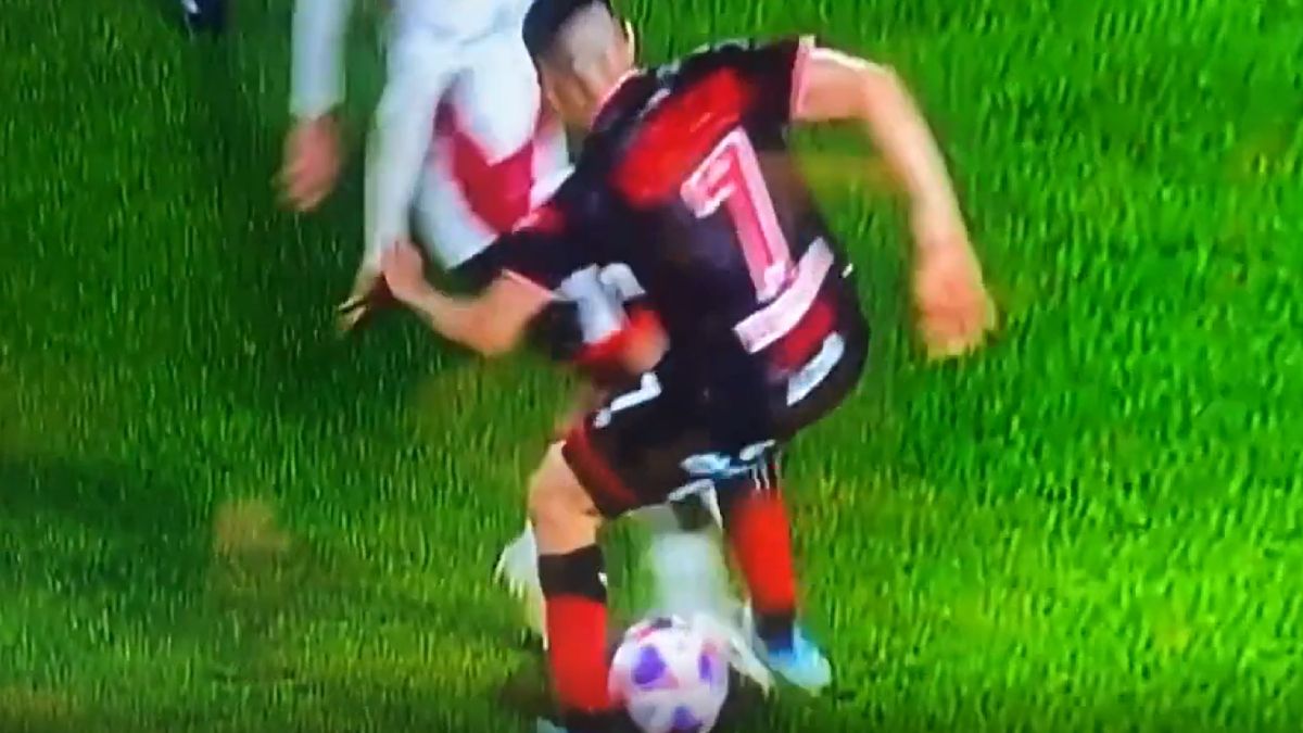 ¿Era penal para Barracas contra River?