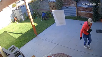 Asaltaron a una jueza y a su hijo: los delincuentes los mantuvieron cautivos dentro de su casa