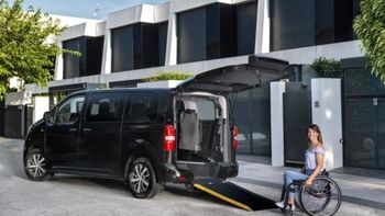 Toyota y el transporte para personas con movilidad reducida