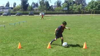 Así se despedía el niño de sus compañeros de fútbol por no poder pagar la cuota