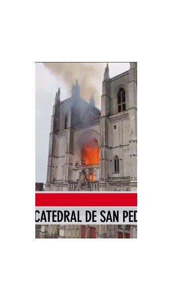 Incendio en la Catedral de San Pedro y San Pablo en París