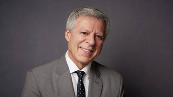 Daniel López Rosetti, cardiólogo: La dosis indicada de caminata rápida es llegar a 150 minutos semanales