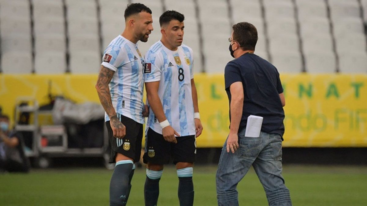 El duelo entre Argentina y Brasil por las Eliminatorias Sudamericanas fue suspendido.&nbsp;
