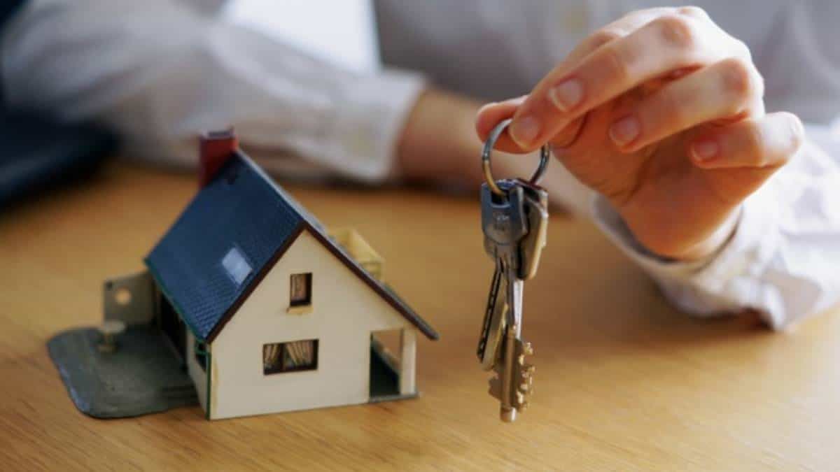 ¿Cuántos años hay que trabajar para comprar un departamento en CABA? (Foto: Freepik.es)