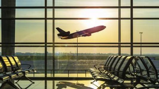 Tres líneas aéreas vuelven a operar en la Argentina desde diciembre