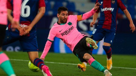 La tijera de Messi: Leo y otro gol para enmarcar en un empate insólito del Barcelona