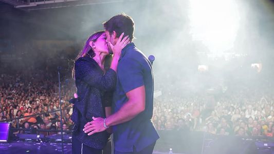 Jimena Barón dio su primer show embarazada y se quebró al dedicarle palabras de amor a Matías Palleiro